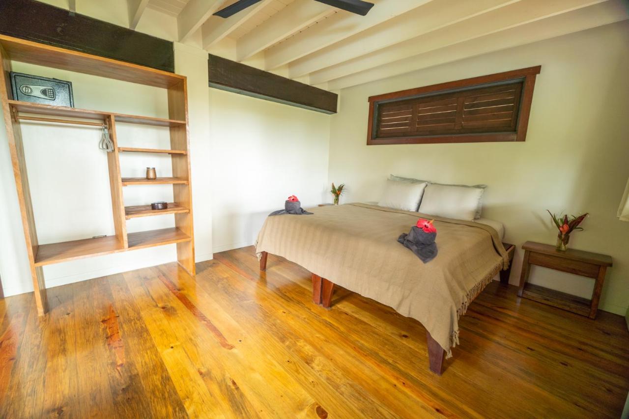 Roam Yoga & Wellness Lodge Бокас дел Торо Екстериор снимка