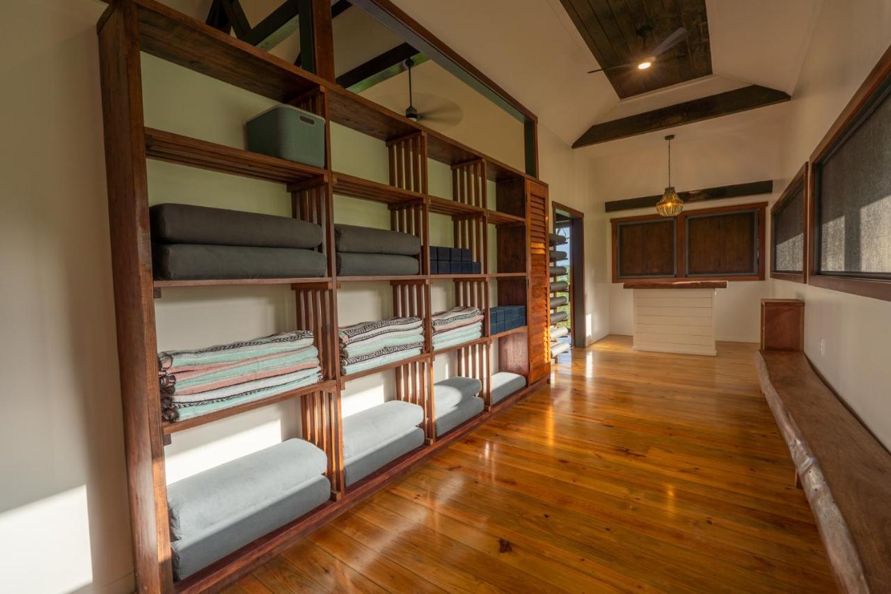 Roam Yoga & Wellness Lodge Бокас дел Торо Екстериор снимка
